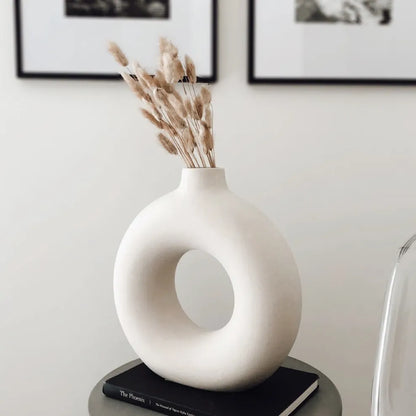 NordicVibe Circular Ceramic Flower Pot