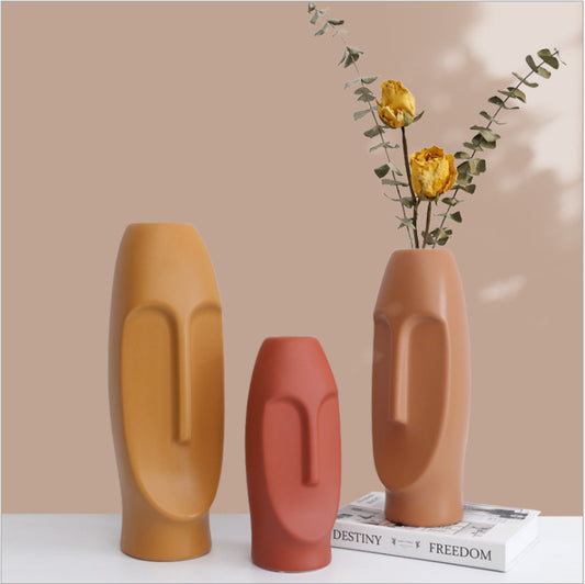 Abstract Face Vase - The Cozy Cubicle